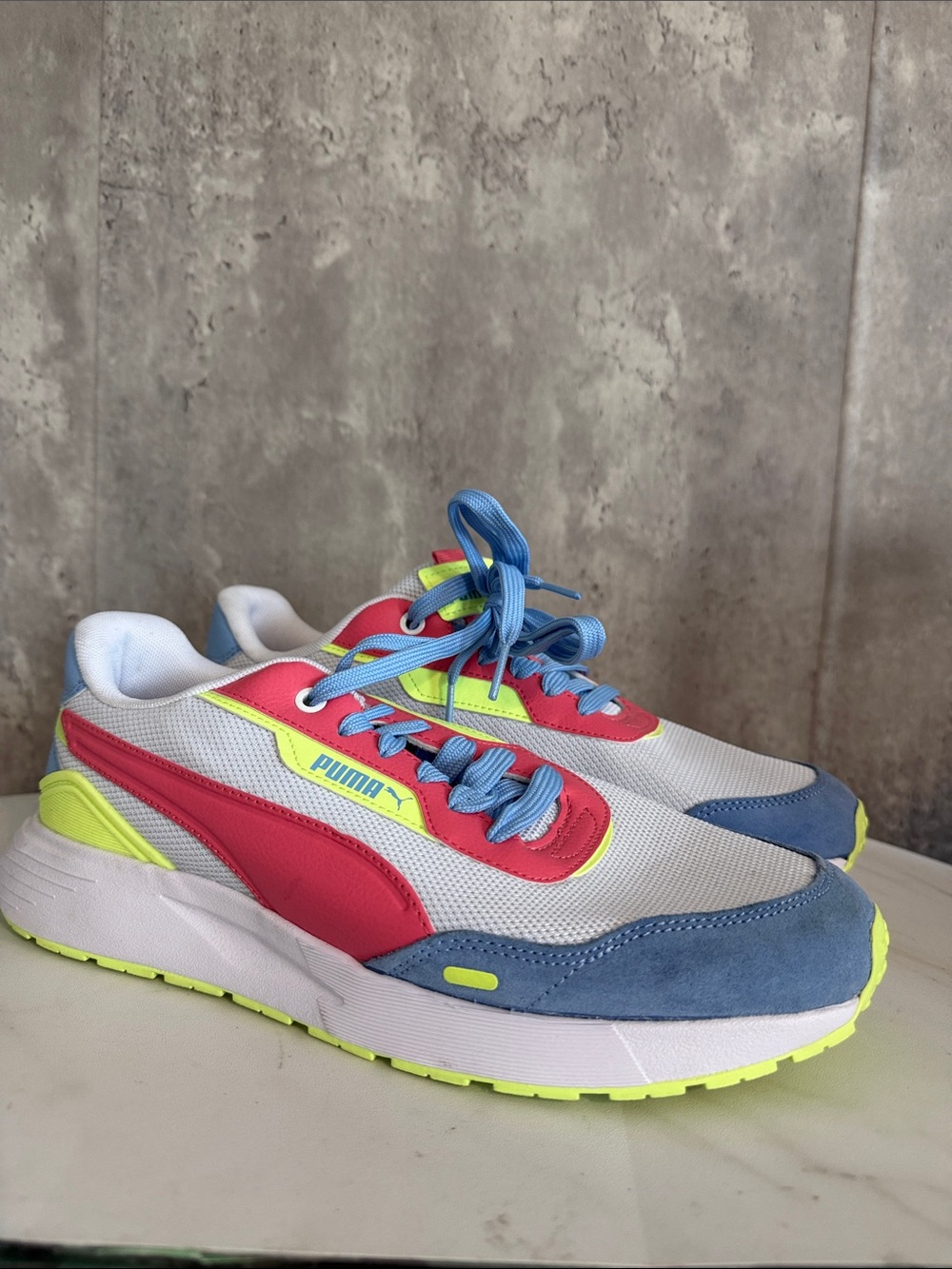 Puma untamed plus Colorblock Trainers sz 10 women’s
